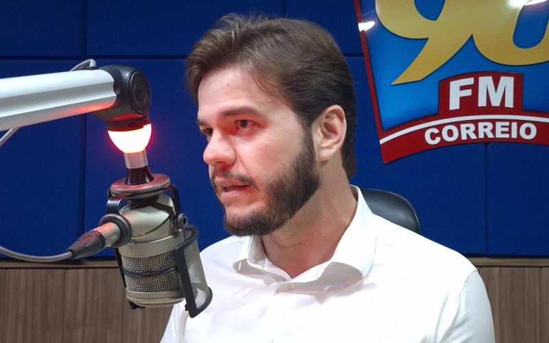 Bruno Cunha Lima descarta disputar o governo, mas aposta em Romero Rodrigues para 2026