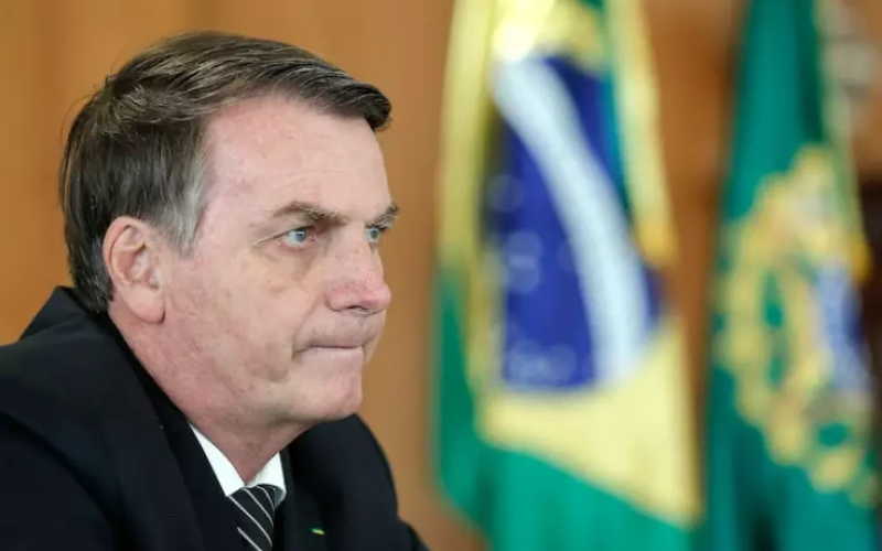 PF põe Bolsonaro como líder da organização criminosa e vê viagem aos EUA como parte do plano, diz TV
