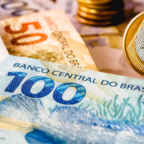 Mesmo com bandeira amarela inflação continua subindo no Brasil