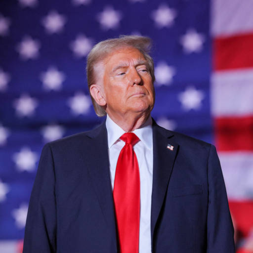 Trump se torna 2º presidente dos EUA a conquistar um mandato não consecutivo