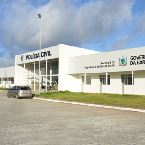 Mulher e detida após tentar assaltar com arma de brinquedo no Geisel em João Pessoa