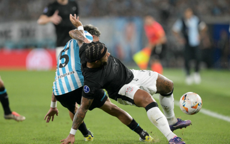 Ramón na berlinda? Torcedores do Corinthians pressionam após mais uma eliminação