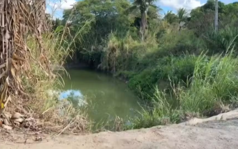 Corpo de homem é encontrado dentro de açude de Lagoa Seca, na Paraíba