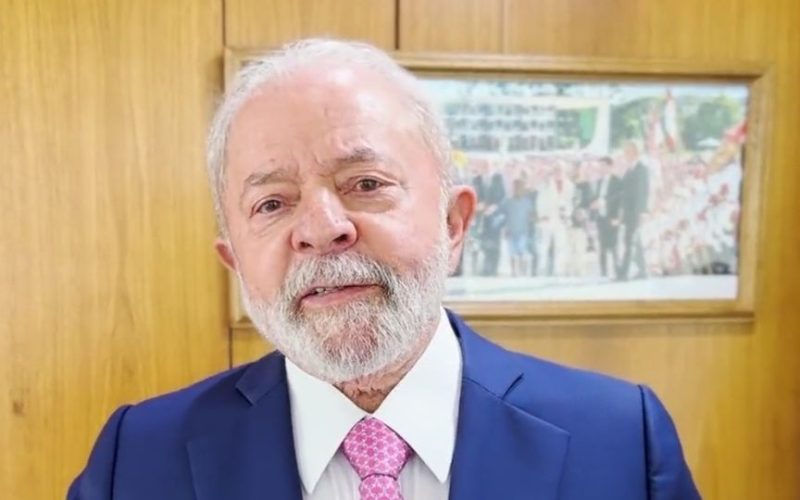 Após queda no banheiro, Lula repete exames de imagem nesta sexta-feira